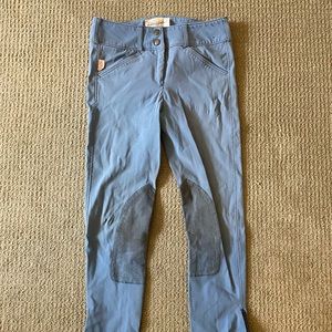 Tailored Sportsman Trophy Hunters